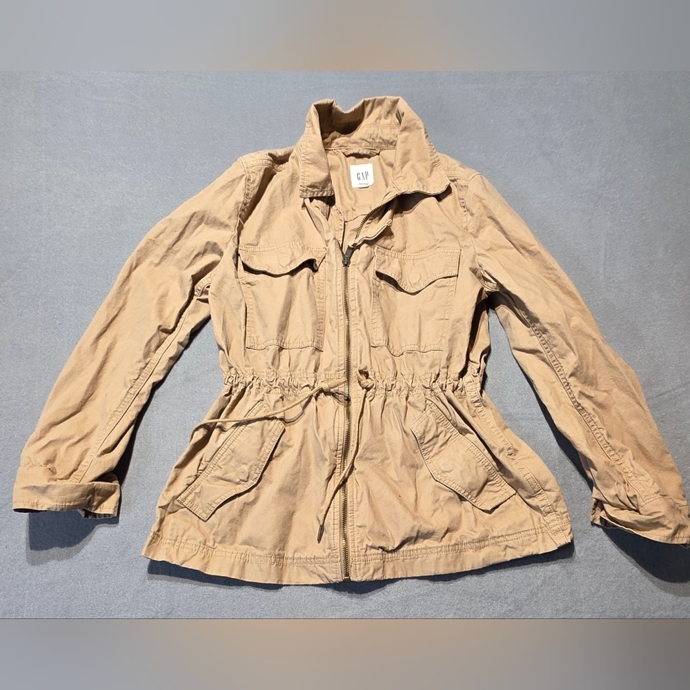 Gap EUC Women's Cargo Utility Tan Jacket PTP 20 Length 24 - Picture 2 of 5